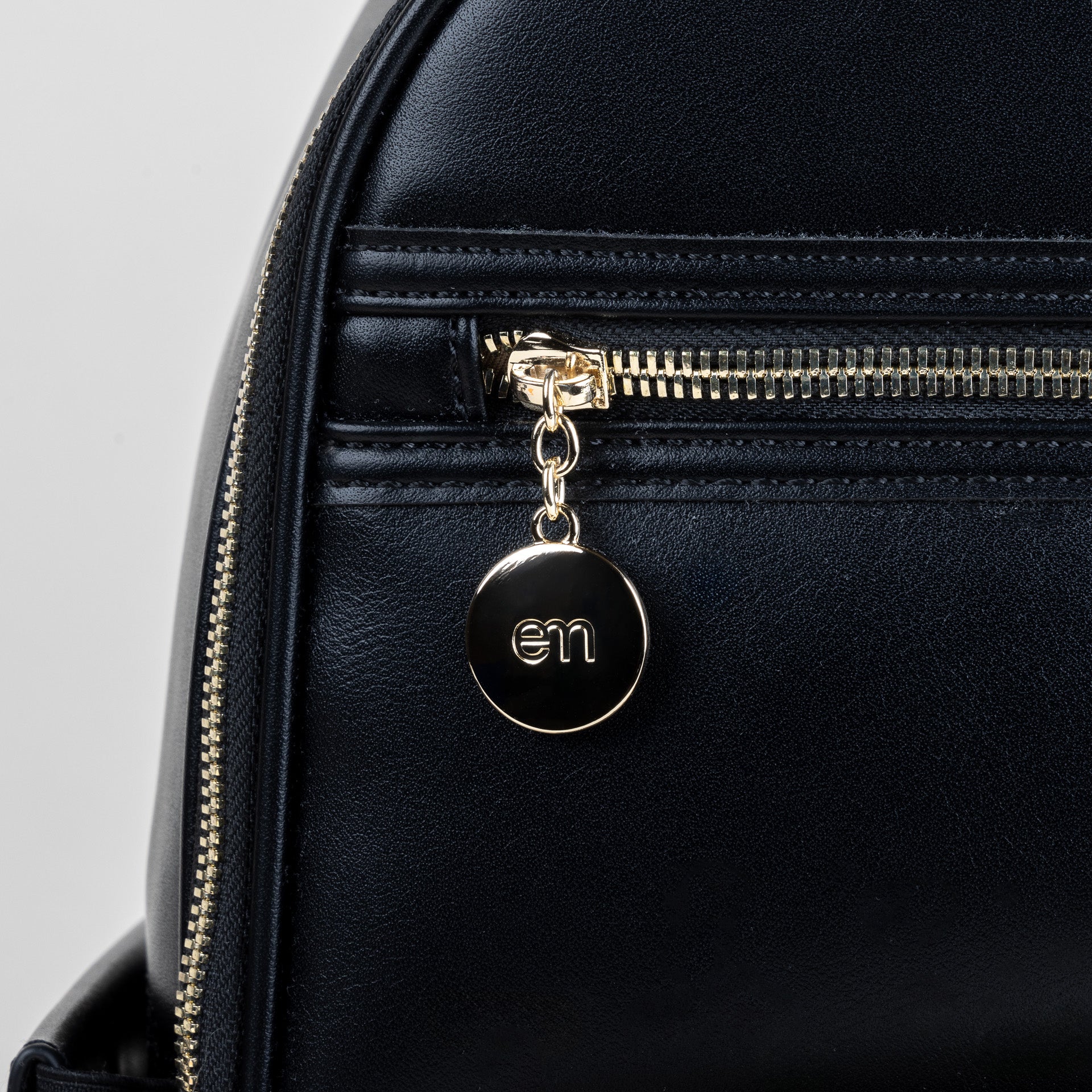 Elara - Imperfect Sale