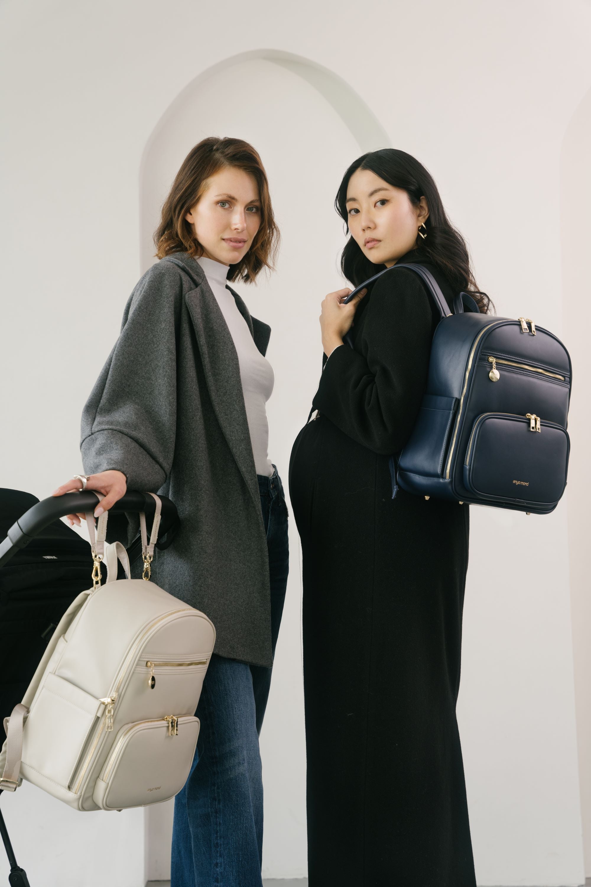 Elara Vegan Leather Diaper Bag - Stylish & Functional for Moms