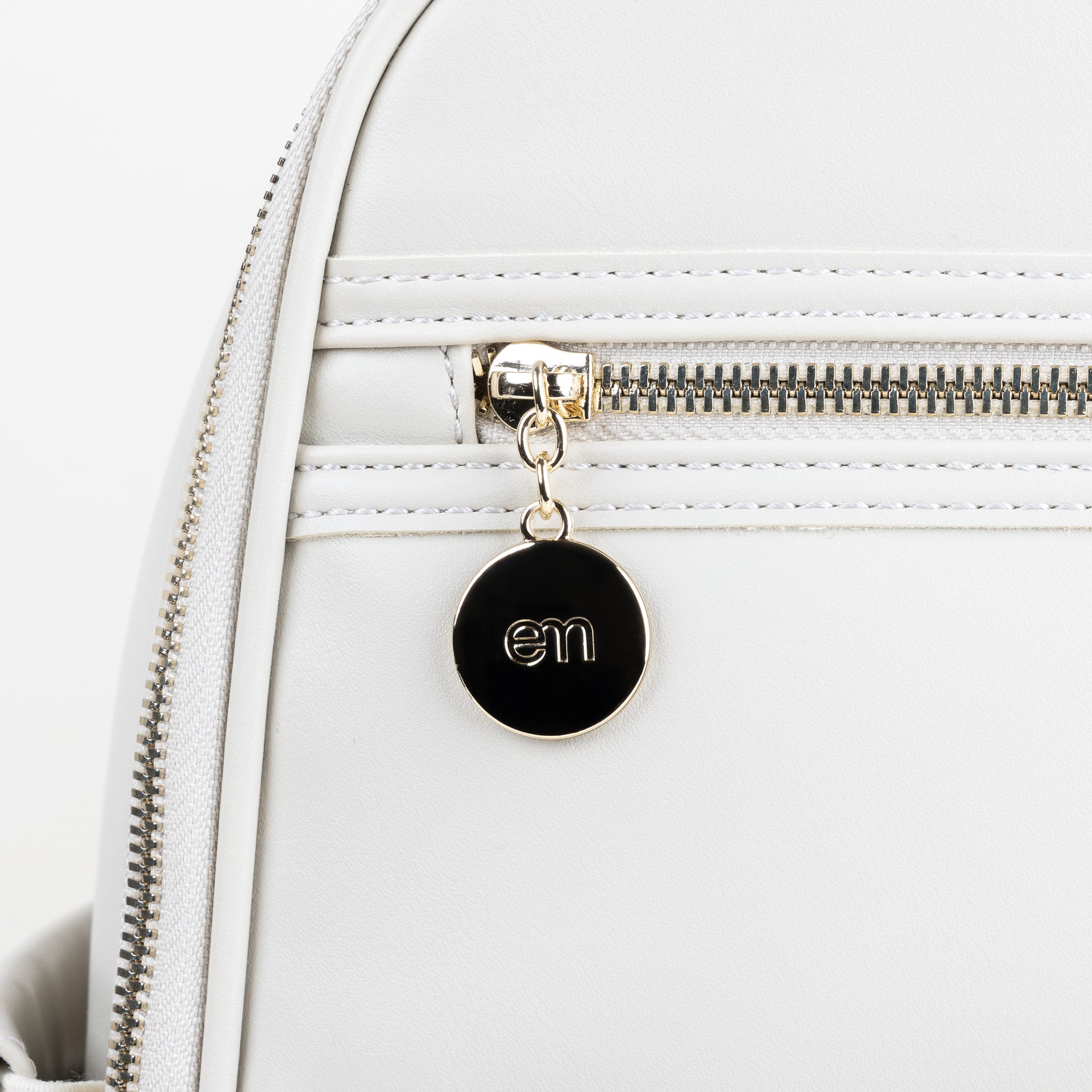 Elara - Imperfect Sale